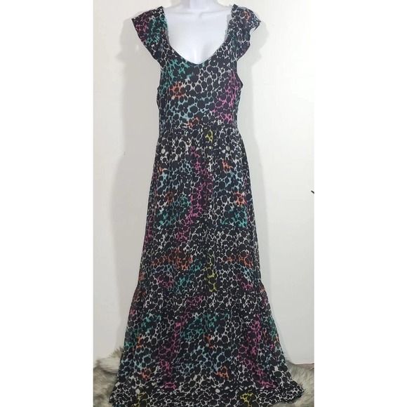 Romeo And Juliet Couture Size M Long Flutter Sleeve V-Neck Lined Side Zip Dress - Picture 1 of 10